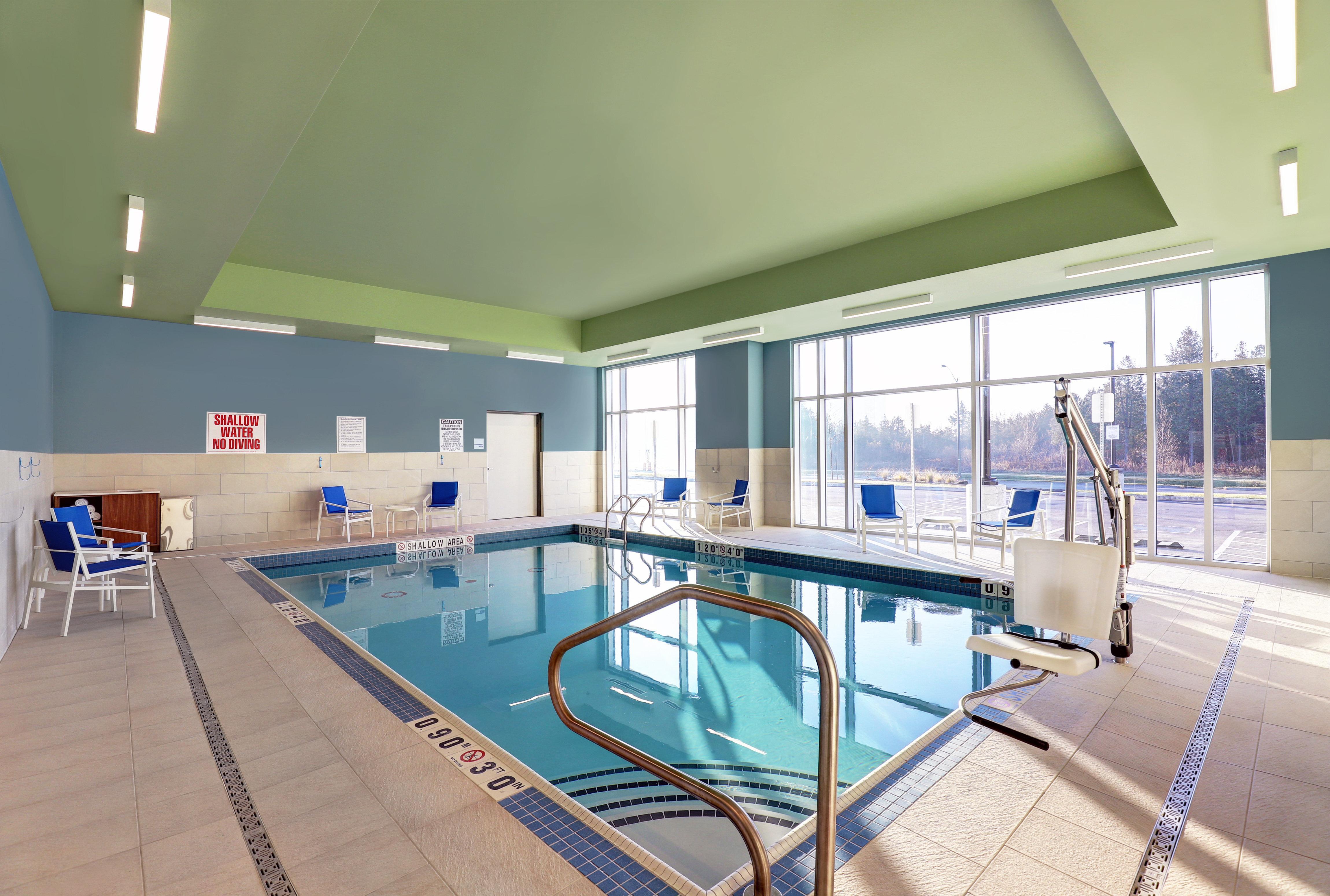 Holiday Inn Express - Kingston West By Ihg Eksteriør billede